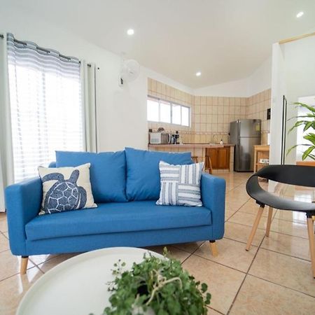Apartamentos Cristal Quepos Exteriör bild