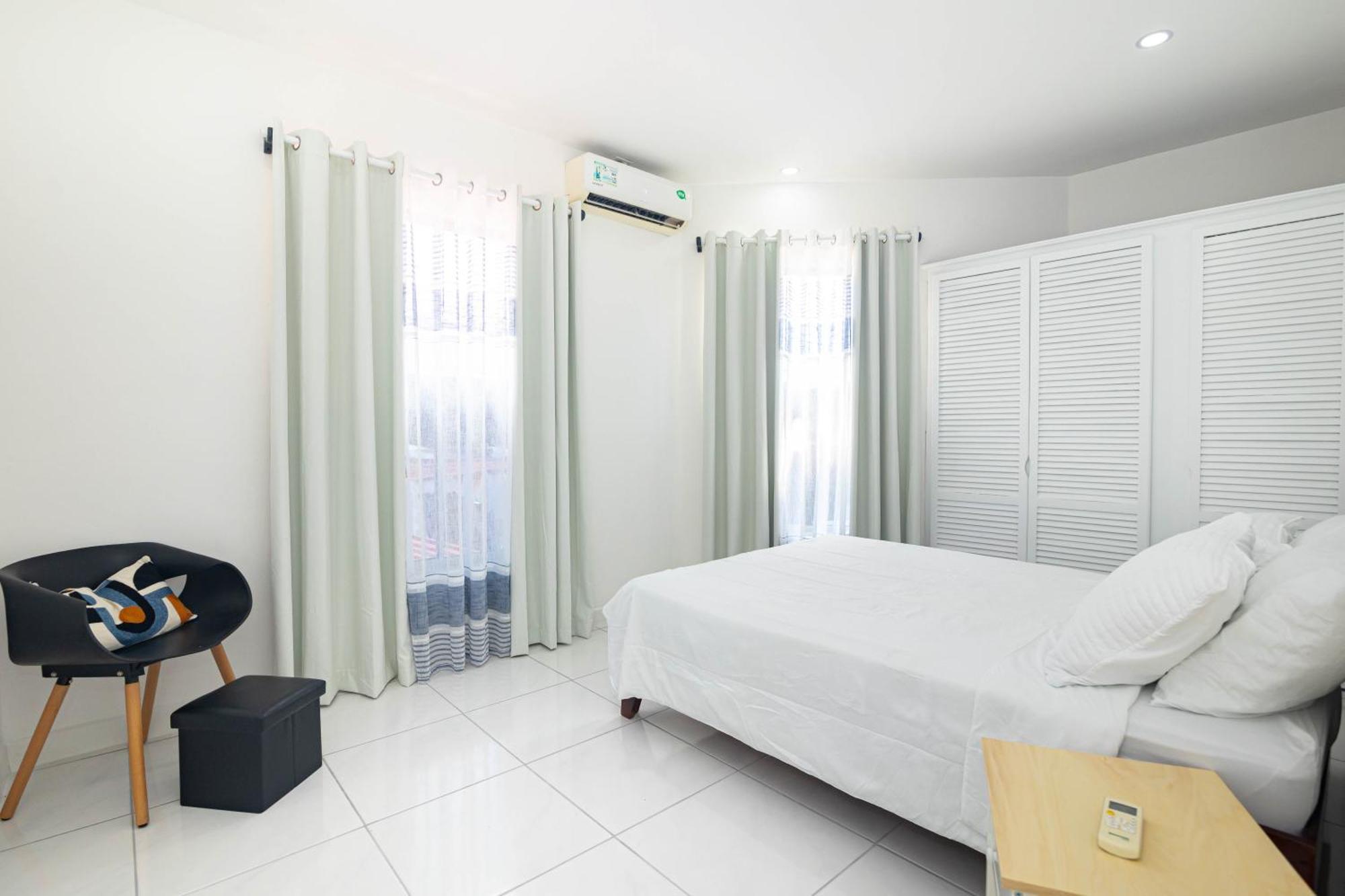 Apartamentos Cristal Quepos Exteriör bild