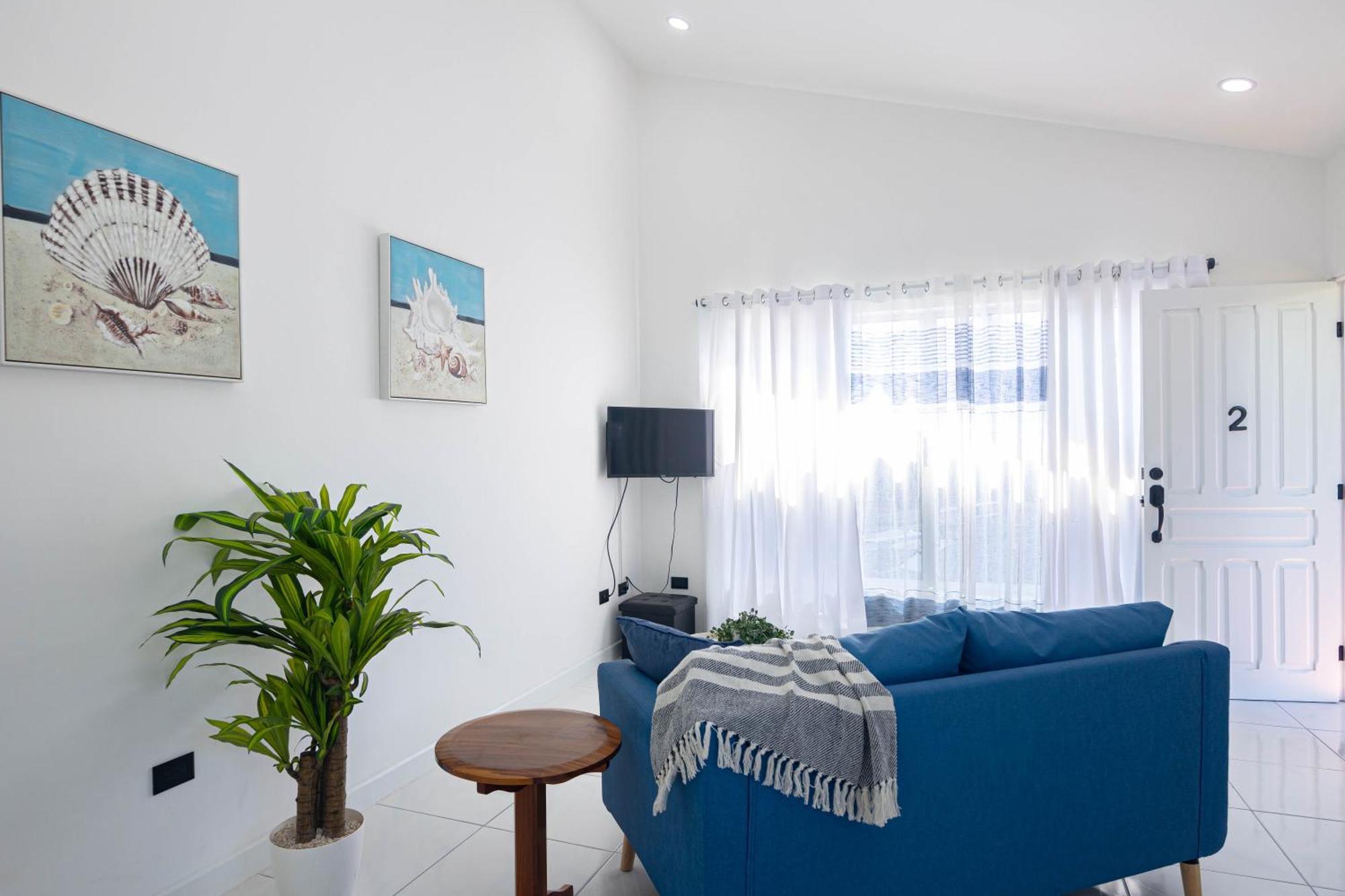 Apartamentos Cristal Quepos Exteriör bild
