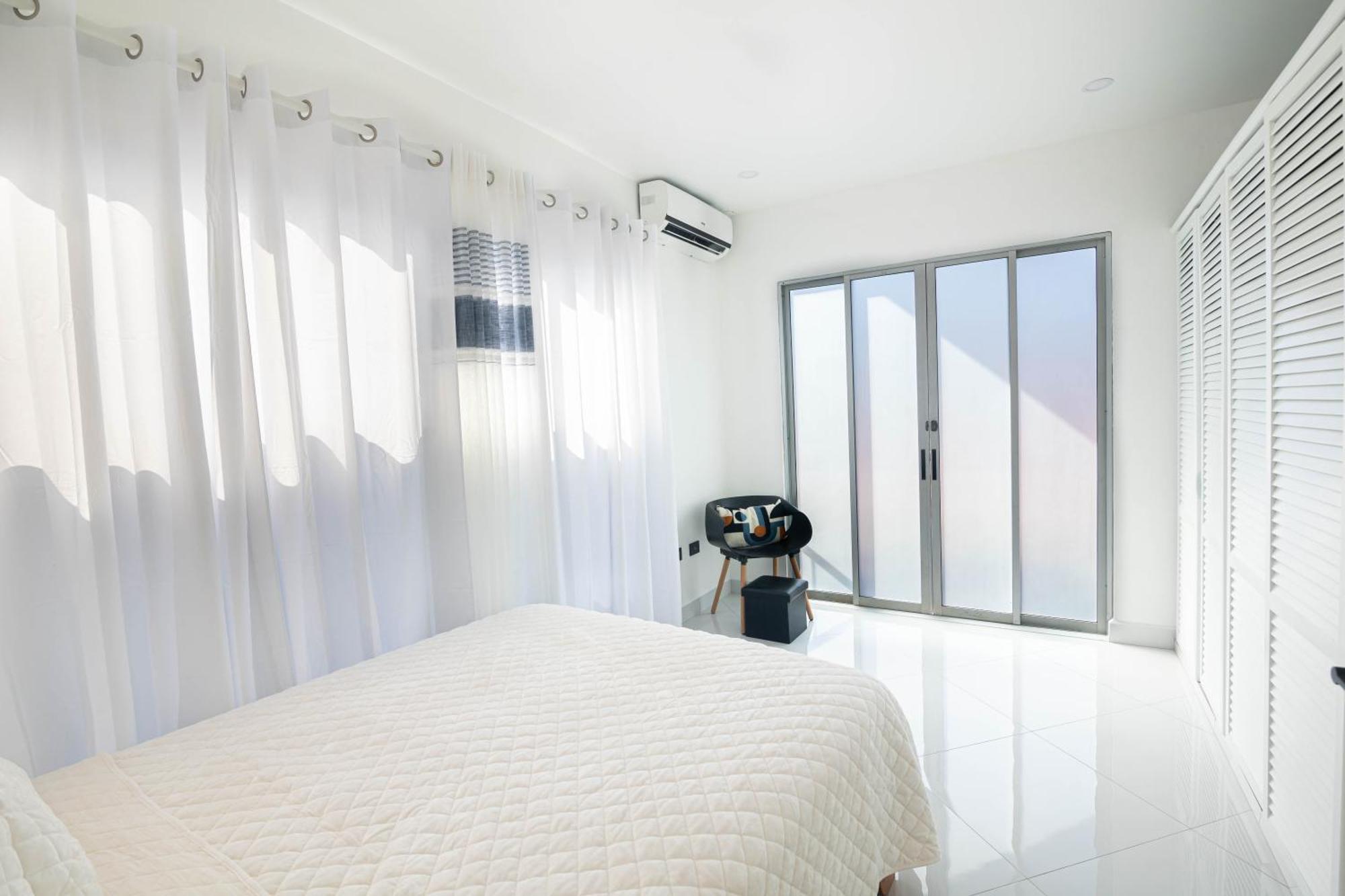 Apartamentos Cristal Quepos Exteriör bild